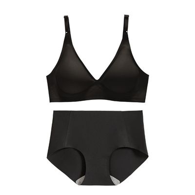 ทอ Racerback Bralette คอวีไม่มีรอยต่อ Ribbed 3/4 Cup Push Up Bra