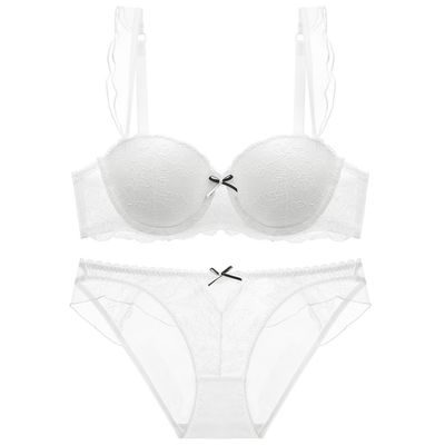80B 85C 90B 90C เสื้อชั้นในโปร่งใสสีขาวบางเฉียบ XXXL สุภาพสตรี Underwired Non Padded Bras