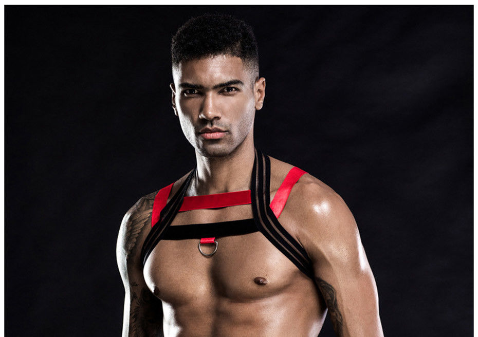 ไนลอนแขนกุดผู้ชายชุดชั้นในเซ็กซี่บอดี้สูท 105 ซม. หน้าอก Catsuit บทบาทเล่น