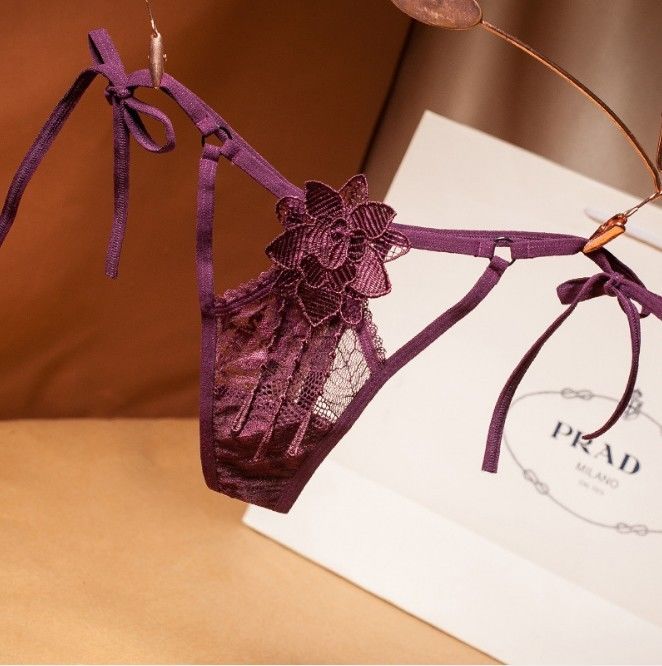 Crotch G String ชุดชั้นในสตรีกางเกงเย็บปักถักร้อย Womans กางเกงเซ็กซี่
