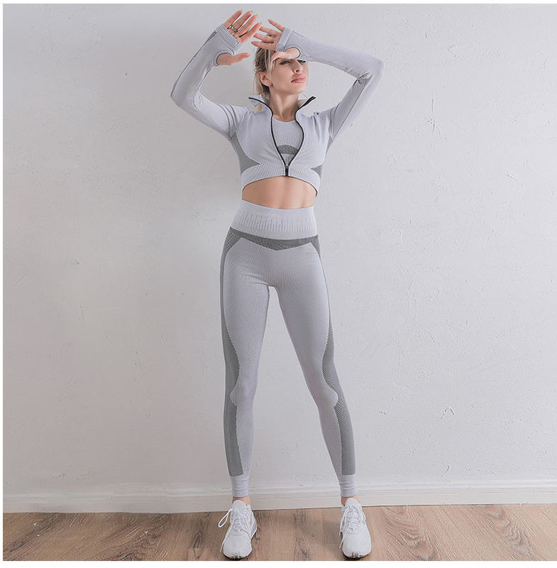 กางเกงสะโพกขาสั้น Ribbed Yoga Sports Bra ผู้หญิง 2/3 ชิ้น ชุดยิม เสื้อผ้าวิ่ง
